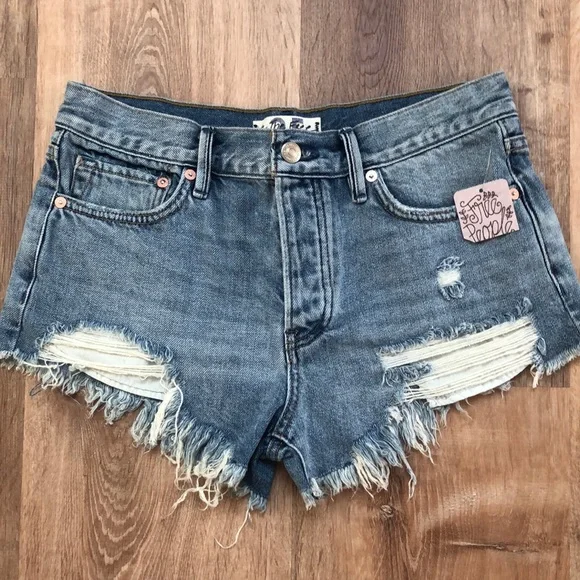 Free People Jeans Shorts 25 NWT - Picture 4 of 12